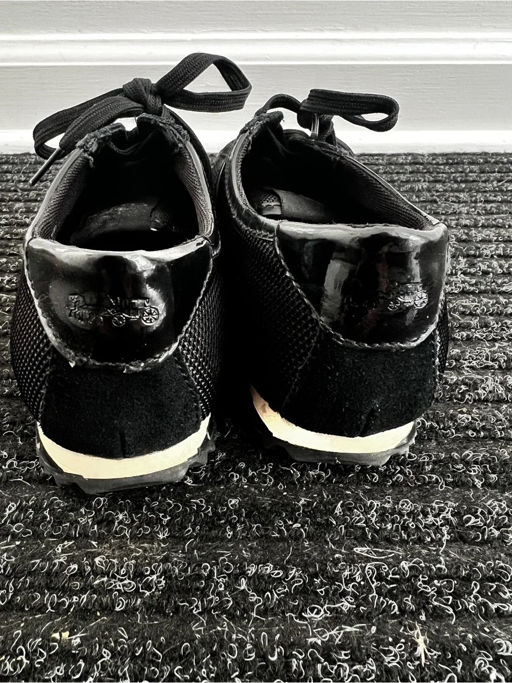 Coach these lightweight